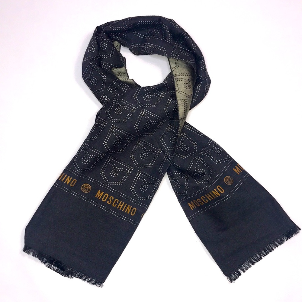 Moschino silk and wool scarf 62” length New With Tag